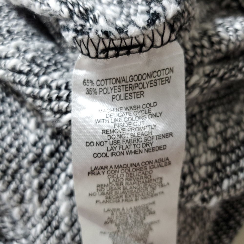 Calvin Klein Performance Pullover Medium - image 5